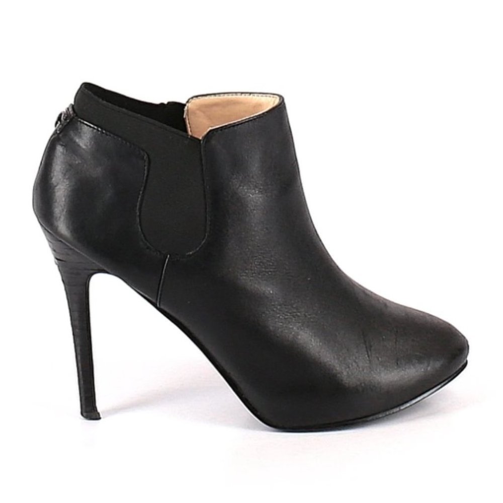 Guess Women's Black Booties Ortena Gored High Heel ‎ Size 7 1/2